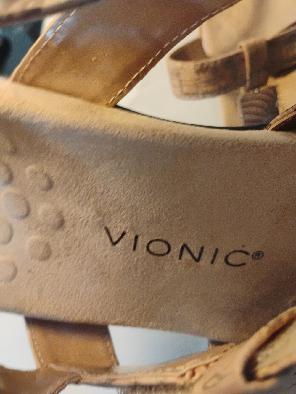 Vionic Beige Cork-Pattern Strappy Sandals sz 11 - Picture 5 of 12